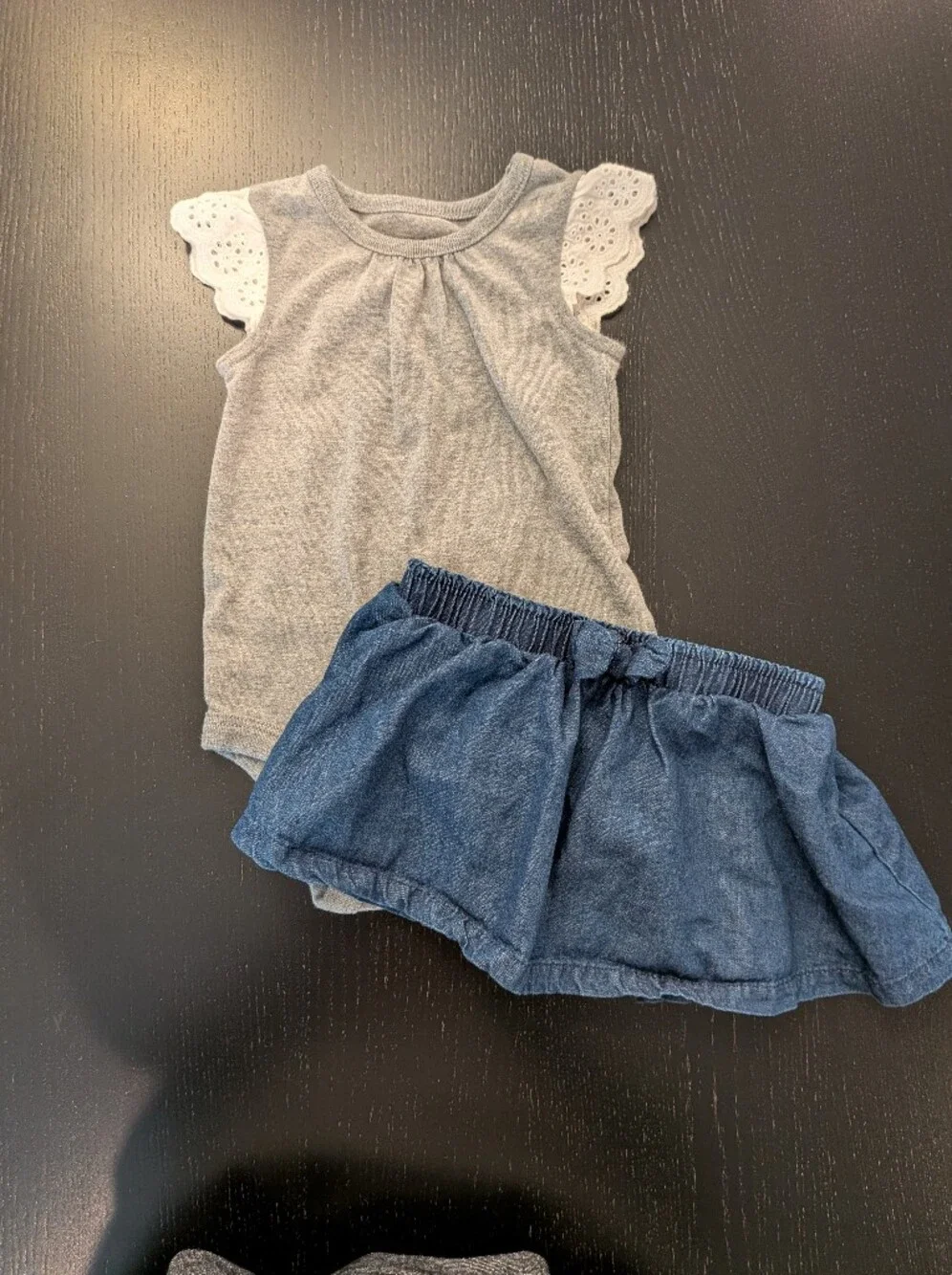 Cat & Jack Gray Eyelet-Sleeve Bodysuit with Blue Denim-Look Skirted Shorts